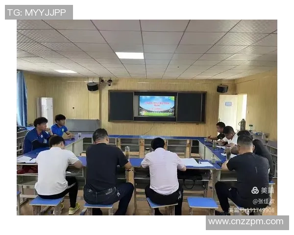各大足球明星的妻子们生活揭秘她们背后的故事与风采