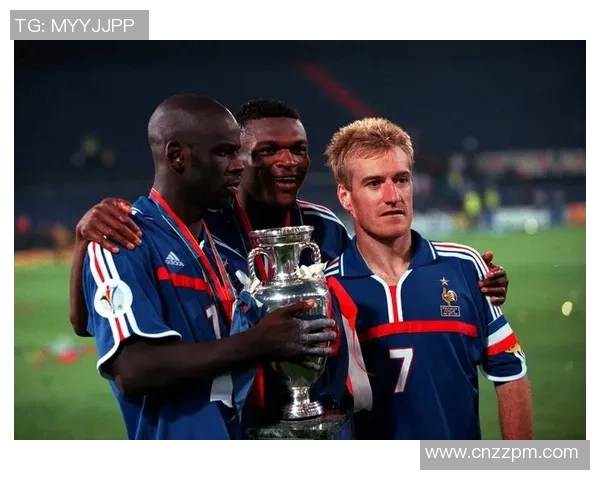 足球明星德塞利的传奇人生与足球事业的辉煌成就揭秘