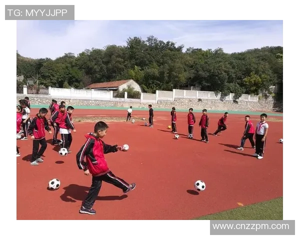 足球明星教案小班教学反思与改进策略探讨 足球明星教案小班教学反思与改进策略探讨