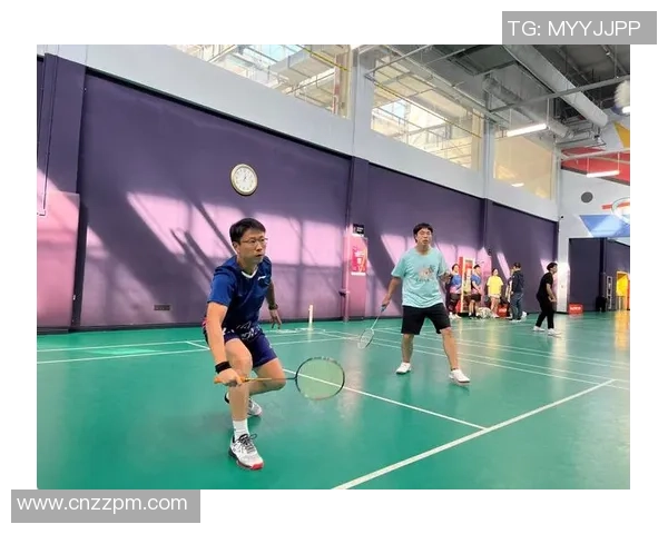 深圳羽毛球队战术创新引领羽毛球新潮流排名攀升至新高 深圳羽毛球队战术创新引领羽毛球新潮流排名攀升至新高